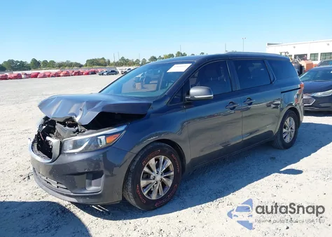 2017 Kia Sedona Lx z USA, uszkodzony, nr VIN KNDMB5C19H6248754